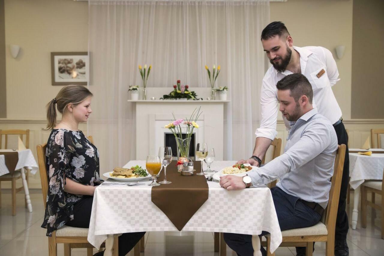 Belvardi Fogado Belvárdgyula Exteriör bild